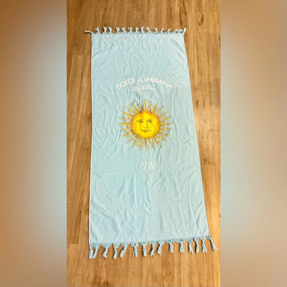 Dolce & Gabbana Towel & Ping Ball/ Paddle Ball Set - Picture 5 of 5